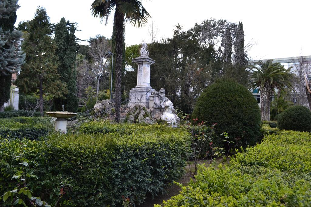 Residencia Salesiana Marti-codolar Gasthof Barcelona