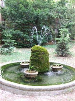 Gasthof Residencia Salesiana Marti-codolar 2*